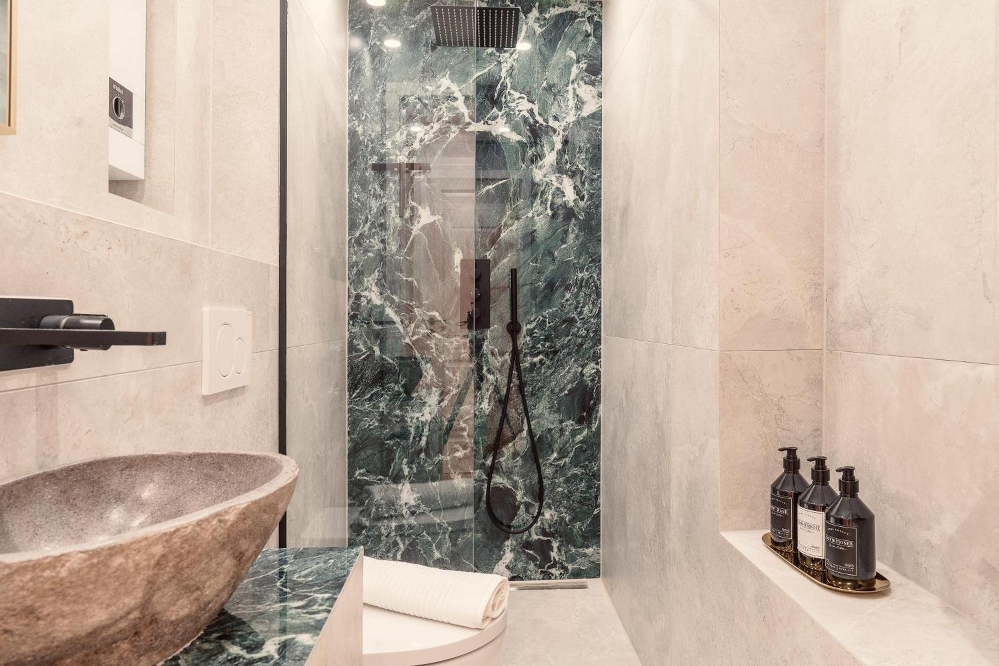 New Luxus Suite I Two Kingbeds I Center เอาก์สเบิร์ก ภายนอก รูปภาพ